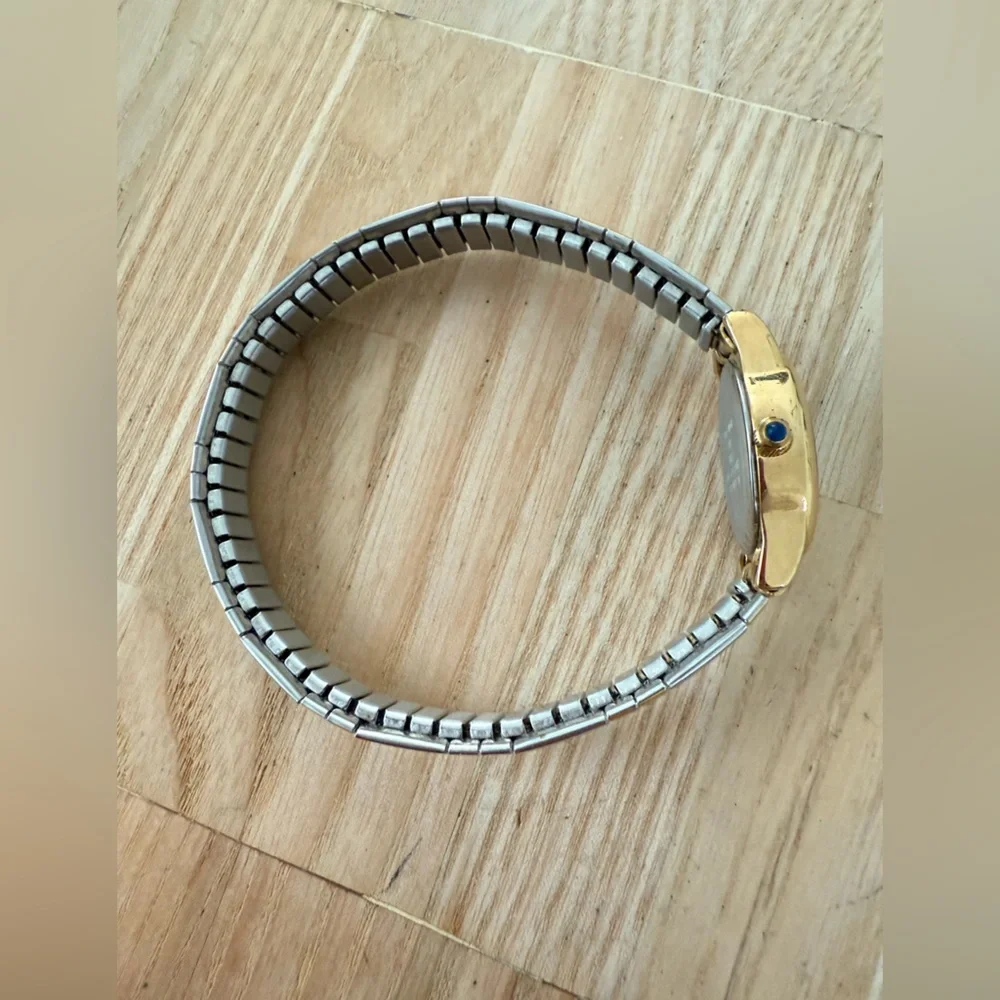 Armitron Diamond ladies oval two tone watch NEW BATTERY